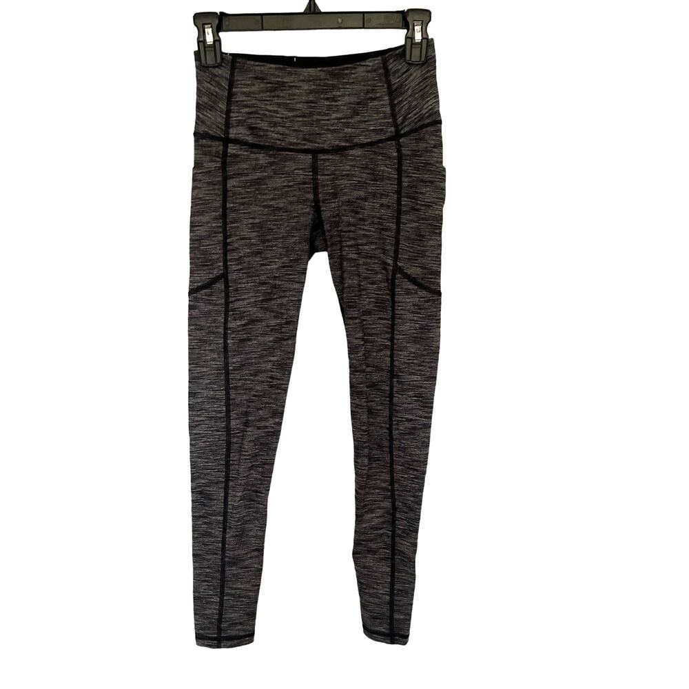 VICTORIA SPORT Knockout Capri Womens Leggings Size XS Heather Gray Seaming